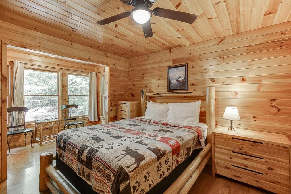Cabin With Jacuzzi & Hydrotherapy Spanear Helen Κλίβελαντ Εξωτερικό φωτογραφία